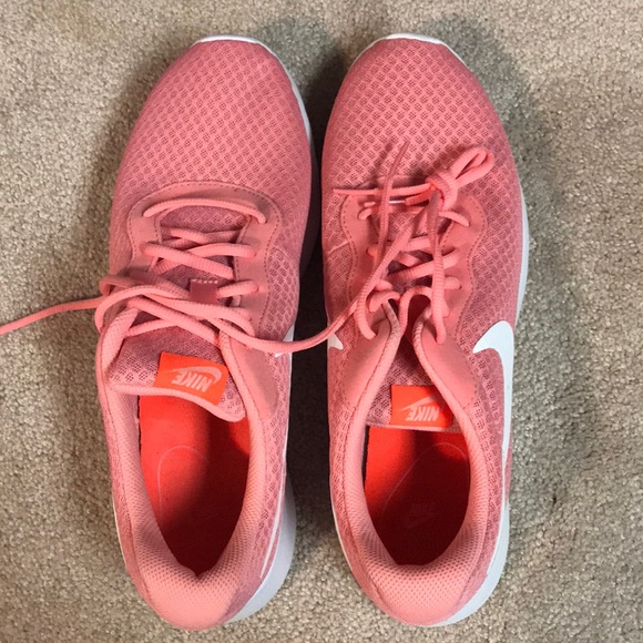 Nike Shoes Nike Size 2 Womens Pink Running Shoe Sneaker Poshmark
